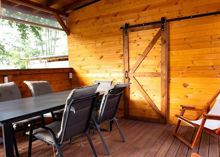 Luxury Vintage Airstream Rv/caravan Retro Charm Meets Comfort