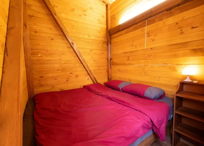 Luxury Vintage Airstream Rv/caravan Retro Charm Meets Comfort Campsite Kiten (Burgas)