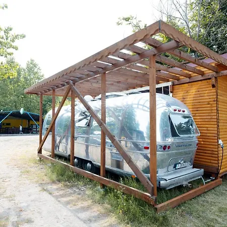 Luxury Vintage Airstream Rv/caravan Retro Charm Meets Comfort * Kiten