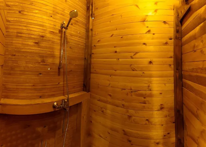 캠프장 Luxury Vintage Airstream Rv/caravan Retro Charm Meets Comfort *